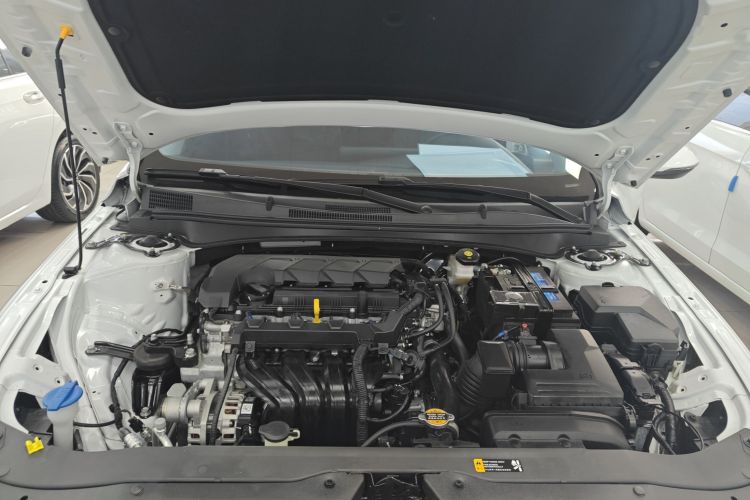 现代 伊兰特 2023款 1.5L CVT GLX精英版局部细节24