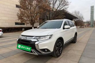 三菱 欧蓝德 2019款 2.0L 两驱畅享版 7座 国V