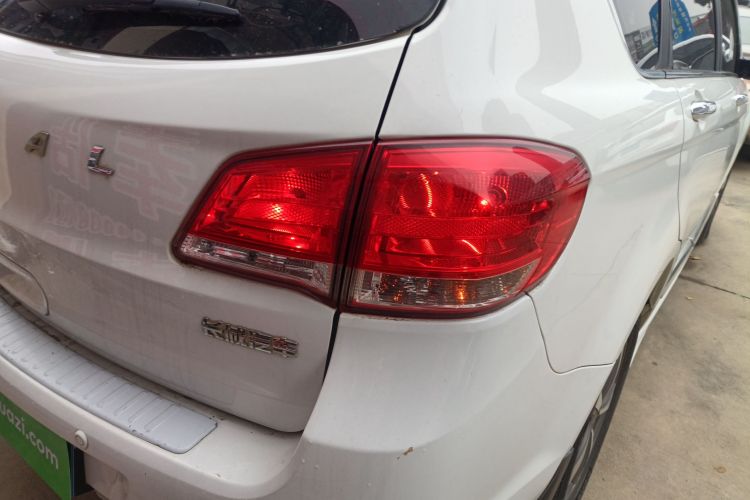 哈弗H6 2016款 升级版 1.5T 自动两驱精英型车身外观9