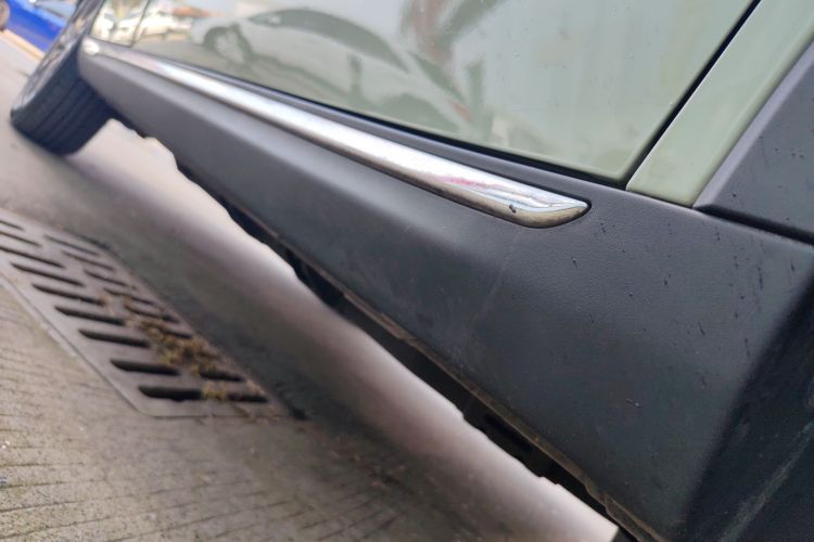 哪吒汽车 哪吒V 2022款 潮 400 Lite局部细节9001