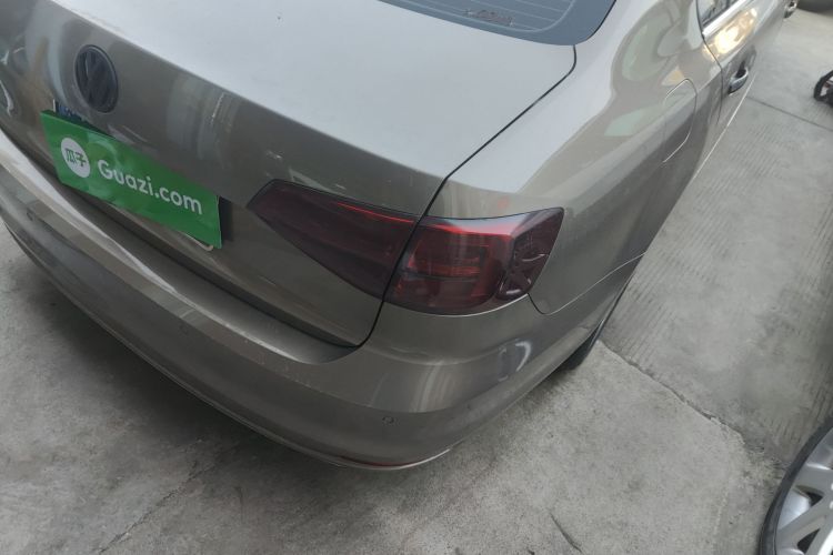 大众 速腾 2015款 1.6L 手动舒适型车身外观6006