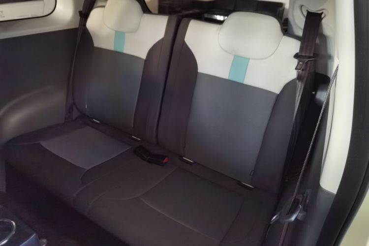 长安启源 长安Lumin 2023款 205km 香沁款中控内饰21