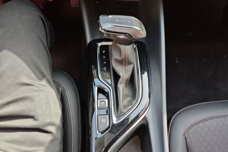 别克 威朗 2023款 Pro 乐享版中控内饰18