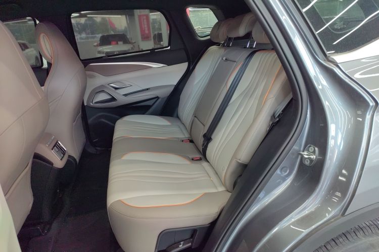 比亚迪 宋Pro新能源 2024款 荣耀版 DM-i 71KM超越型中控内饰21