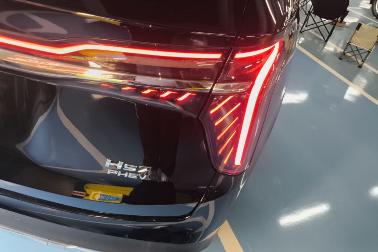 红旗HS7 PHEV 2024款 2.0T PHEV 四驱旗畅版 6座车身外观6003