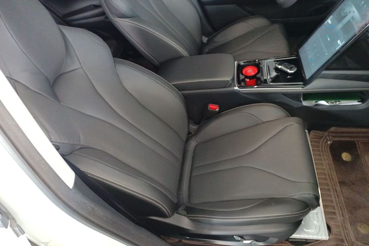 小鹏P5 2022款 550E局部细节41