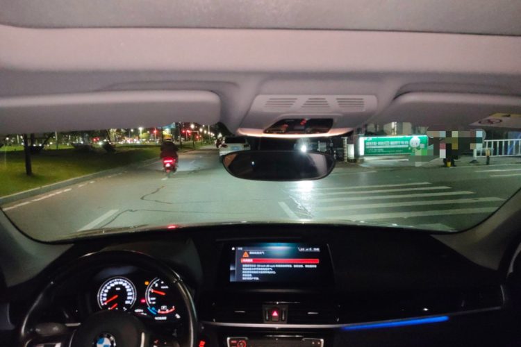 宝马X1 2020款 sDrive20Li 尊享型局部细节22