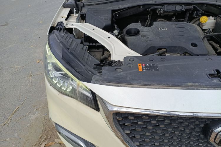 名爵HS 2018款 20T 自动两驱荷尔蒙激情版 国V局部细节9006