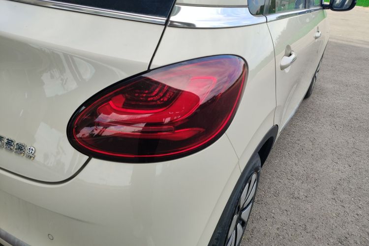 五菱汽车 五菱缤果 2024款 333km 悦享款车身外观6006