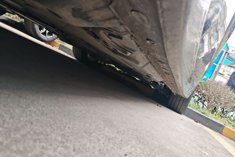 别克 君越 2020款 652T 豪华型局部细节9004