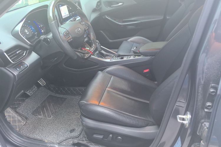 现代 菲斯塔 2019款 280TGDi 智速版 国VI中控内饰19