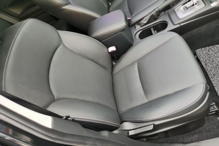 斯巴鲁 森林人 2013款 2.5i 自动精英版局部细节41