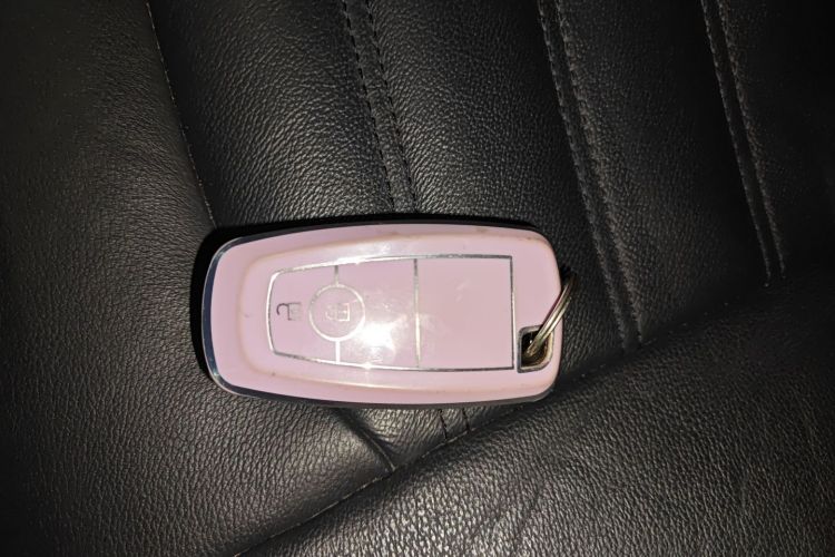 福特 蒙迪欧 2017款 EcoBoost 180 时尚型中控内饰7001