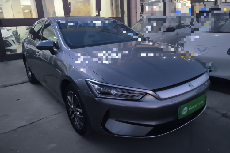 比亚迪 秦PLUS 2023款 冠军版 EV 420KM超越型车身外观3