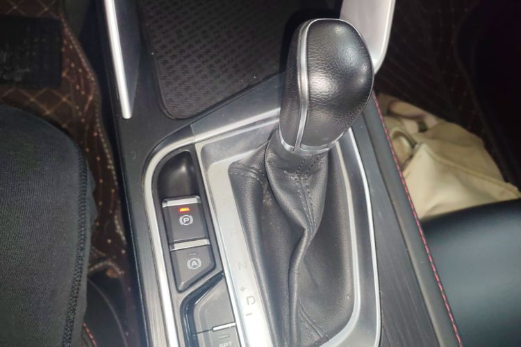 吉利汽车 缤瑞 2020款 1.4T CVT亚运版局部细节18