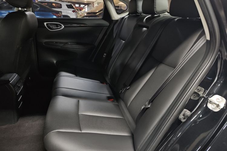 日产 轩逸 2022款 经典 1.6XL CVT豪华版中控内饰21