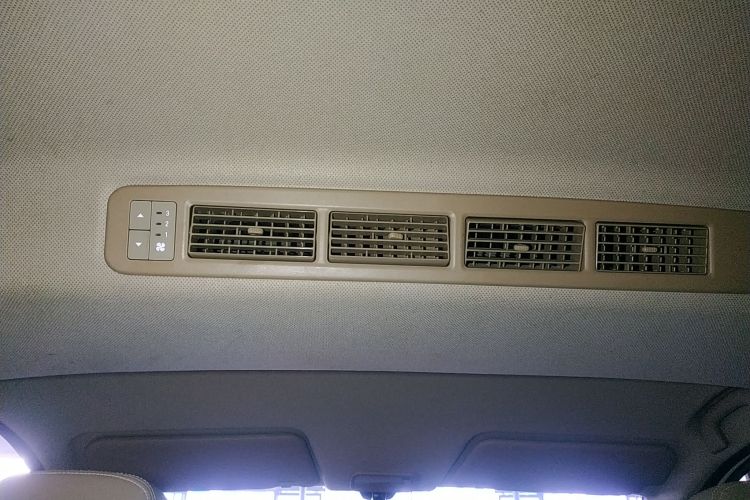 五菱汽车 五菱宏光 2018款 1.5L S舒适型L2B中控内饰22