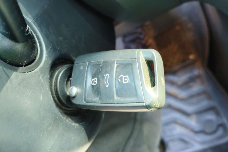 斯柯达 明锐 2019款 TSI280 DSG智行豪华版 国V中控内饰7001