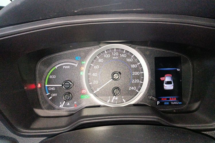 丰田 卡罗拉 2021款 双擎 1.8L E-CVT精英版中控内饰14