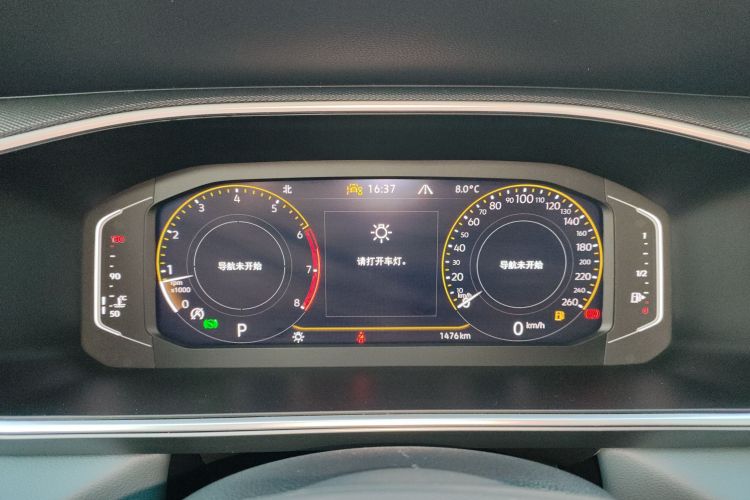 大众 途岳 2024款 300TSI 两驱月尊版中控内饰14