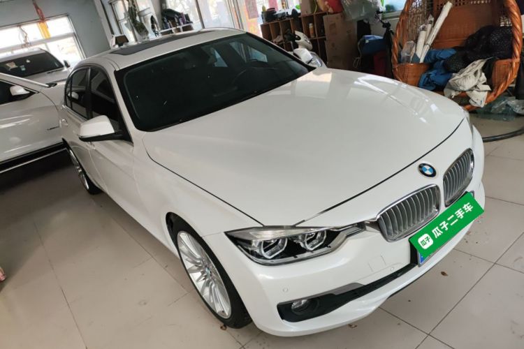 宝马3系 2018款 320Li 时尚型车身外观3