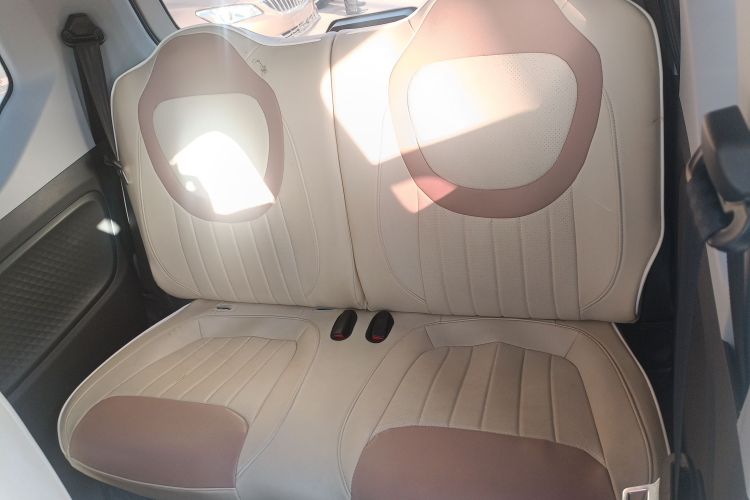 五菱汽车 宏光MINIEV 2024款 第三代 170km中控内饰21