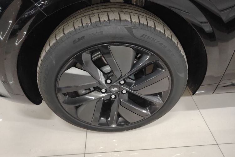 理想汽车 理想L6 2024款 Max车身外观6007