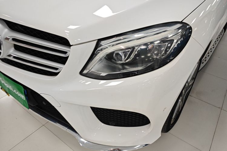 奔驰GLE 2017款 GLE 400 4MATIC局部细节36