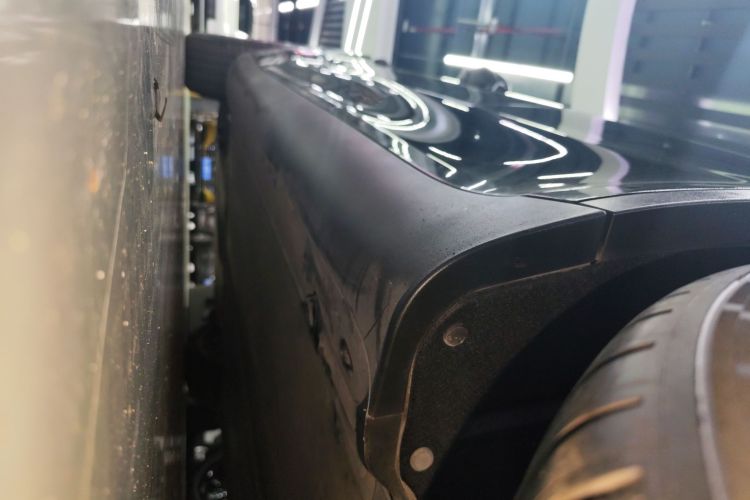 特斯拉 Model Y 2021款 标准续航后驱版局部细节9002