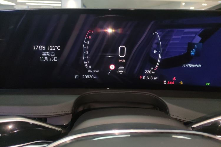 凯迪拉克CT6 2023款 28T 尊贵型中控内饰14