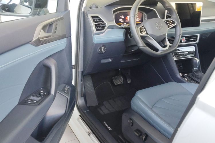 大众 途岳 2023款 300TSI 两驱月尊版中控内饰20