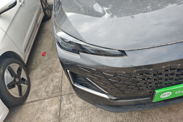 长安CS55PLUS 2024款 第三代 1.5T DCT尊贵型车身外观8