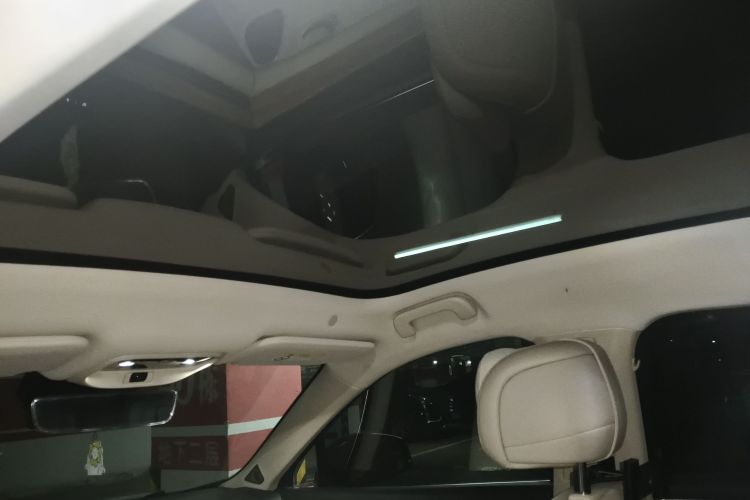 鸿蒙智行 问界M5 2022款 纯电后驱标准版局部细节22