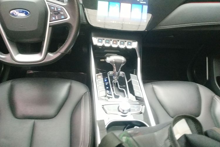 福特 领界 2019款 EcoBoost 145 CVT尊领型 国V局部细节18