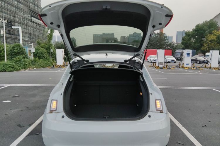 奥迪A1 2014款 30 TFSI Sportback时尚型局部细节23