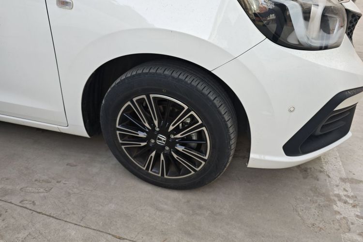 本田 飞度 2021款 1.5L CVT潮享版车身外观10