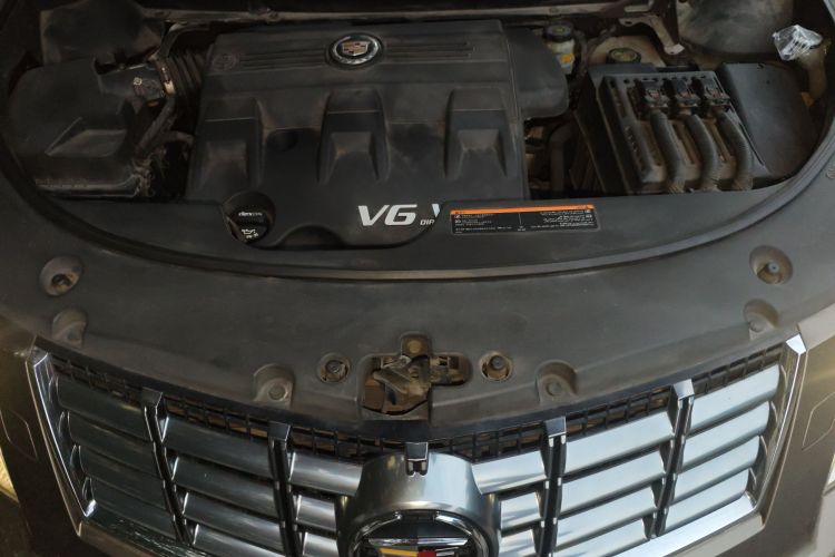 凯迪拉克SRX 2014款 3.0L 精英型局部细节24