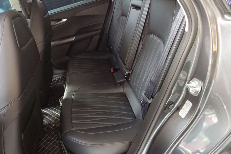 长安 逸达 2023款 蓝鲸NE 1.5T GDI DCT旗舰型中控内饰7004