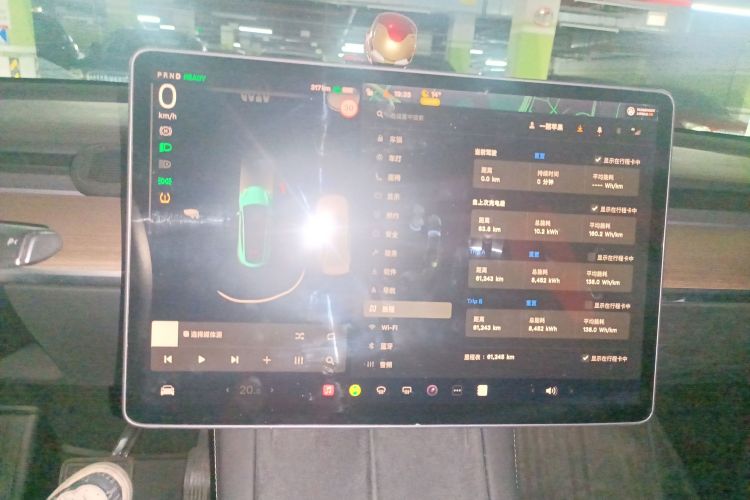 特斯拉 Model Y 2021款 标准续航后驱版中控内饰14