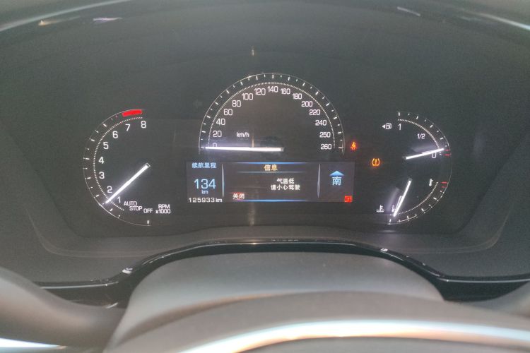 凯迪拉克XT5 2016款 25T 豪华型中控内饰14