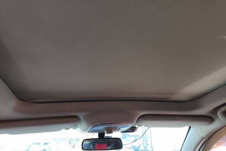 比亚迪 宋 2016款 2.0TID 自动尊贵型中控内饰22