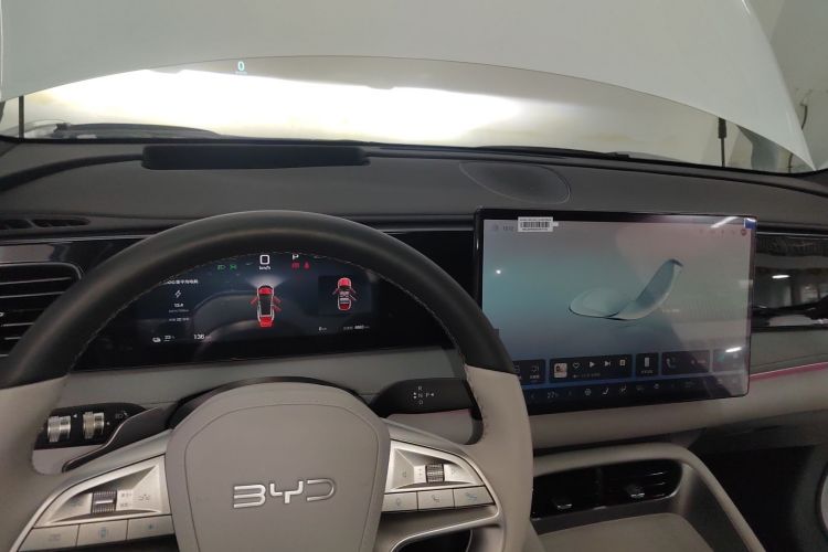 比亚迪 海狮06新能源 2025款 EV 605领航Plus版中控内饰7002