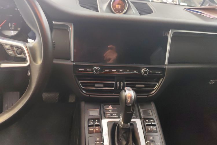 保时捷 2021款 Macan 2.0T中控内饰16