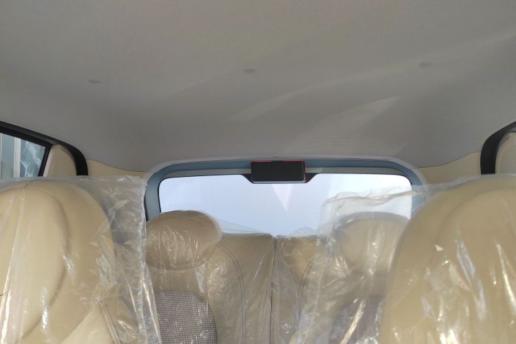 五菱汽车 宏光MINIEV 2025款 四门版 进阶款中控内饰22