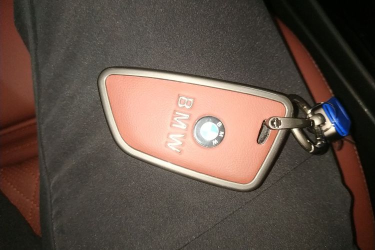 宝马iX3 2024款 领先型中控内饰7001