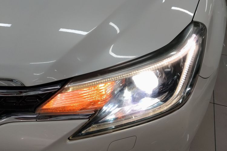 丰田 锐志 2013款 2.5V 菁锐版局部细节36