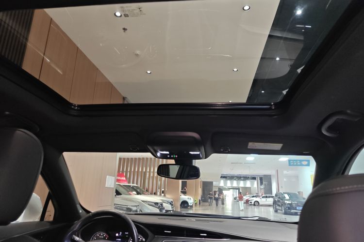 凯迪拉克XT4 2018款 28T 两驱领先型局部细节22