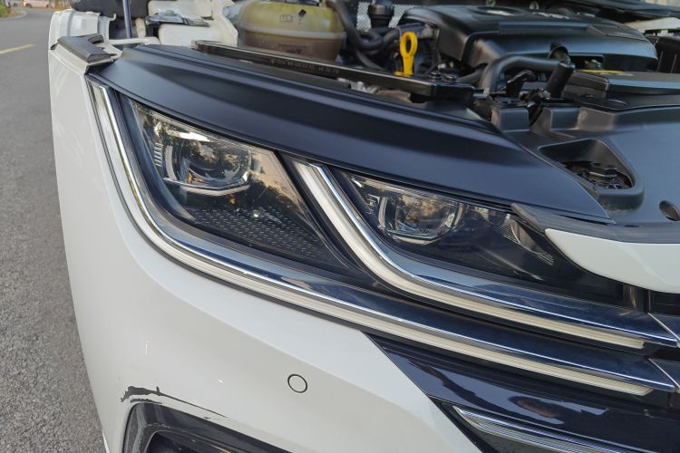 一汽-大众CC 2021款 380TSI 耀目版车身外观8