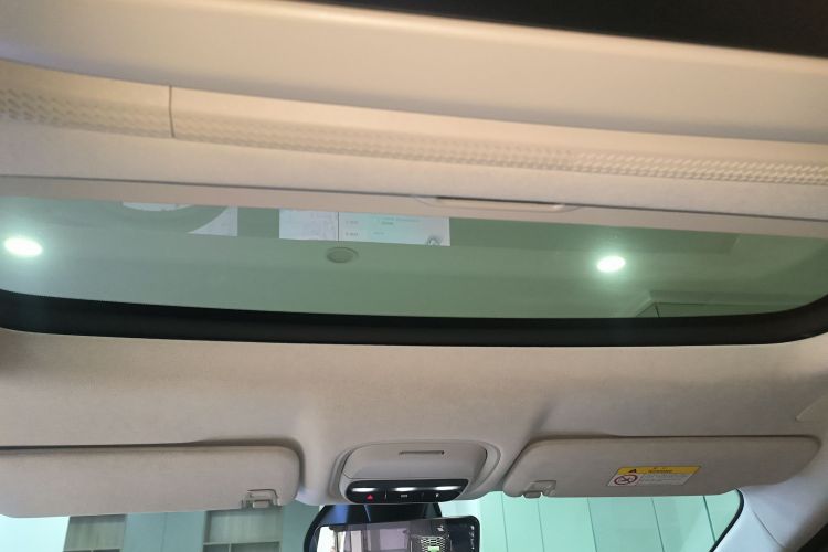 小鹏X9 2024款 702超长续航Max中控内饰22