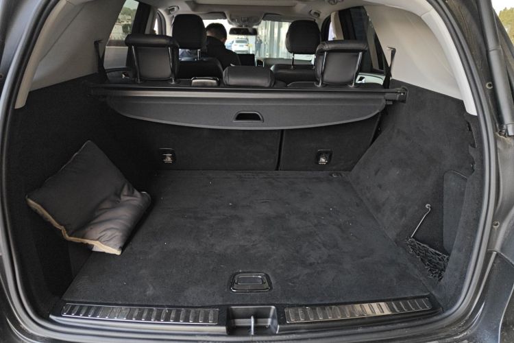 奔驰GLE 2016款 GLE 450 AMG 4MATIC机舱底盘23